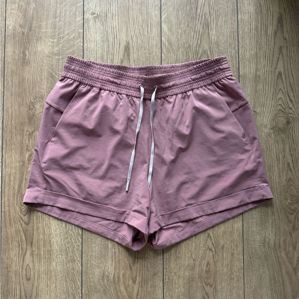 Lululemon Cuffed Oversized Short - image 3
